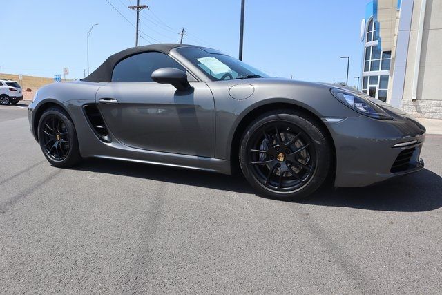 Photo 4 VIN: WP0CA2A82JS210471 - PORSCHE 718 BOXSTER 