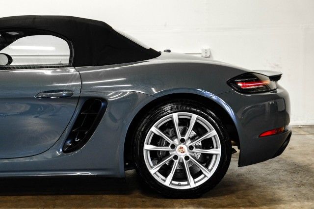 Photo 9 VIN: WP0CA2A84HS222129 - PORSCHE 718 BOXSTER 