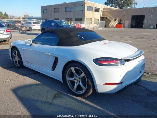 Photo 2 VIN: WP0CA2A85HS221619 - PORSCHE 718 BOXSTER 