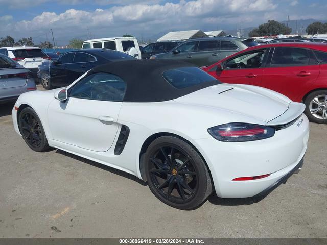 Photo 2 VIN: WP0CA2A89KS211313 - PORSCHE 718 BOXSTER 