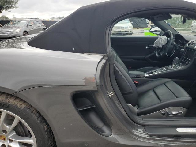 Photo 9 VIN: WP0CA2A8XGS120686 - PORSCHE BOXSTER 