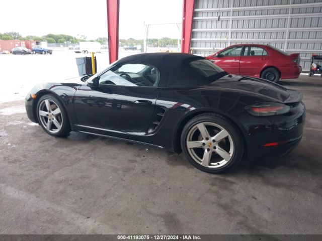 Photo 2 VIN: WP0CA2A8XHS220370 - PORSCHE 718 BOXSTER 