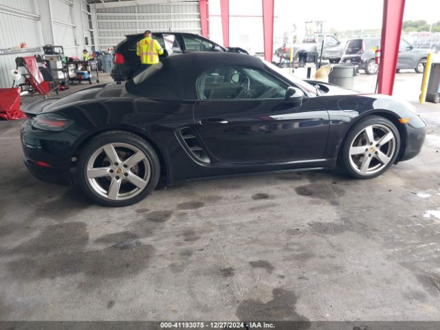 Photo 3 VIN: WP0CA2A8XHS220370 - PORSCHE 718 BOXSTER 