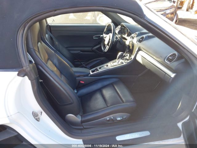 Photo 4 VIN: WP0CA2A8XJS210766 - PORSCHE 718 BOXSTER 