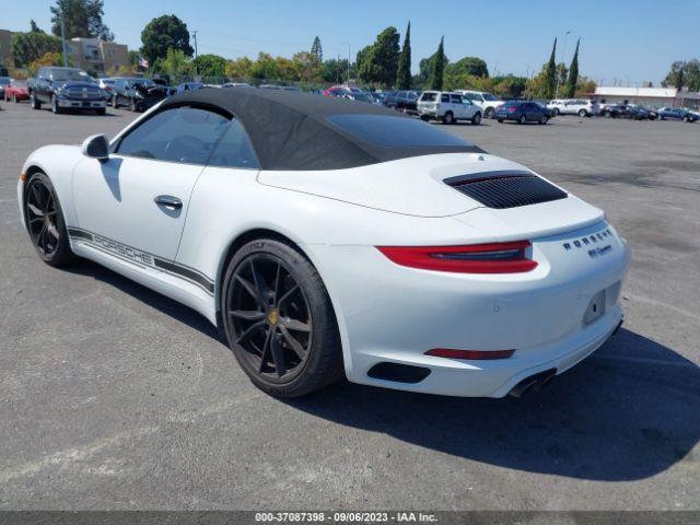 Photo 2 VIN: WP0CA2A93KS129263 - PORSCHE 911 