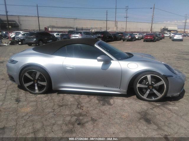 Photo 12 VIN: WP0CA2A94MS239855 - PORSCHE 911 