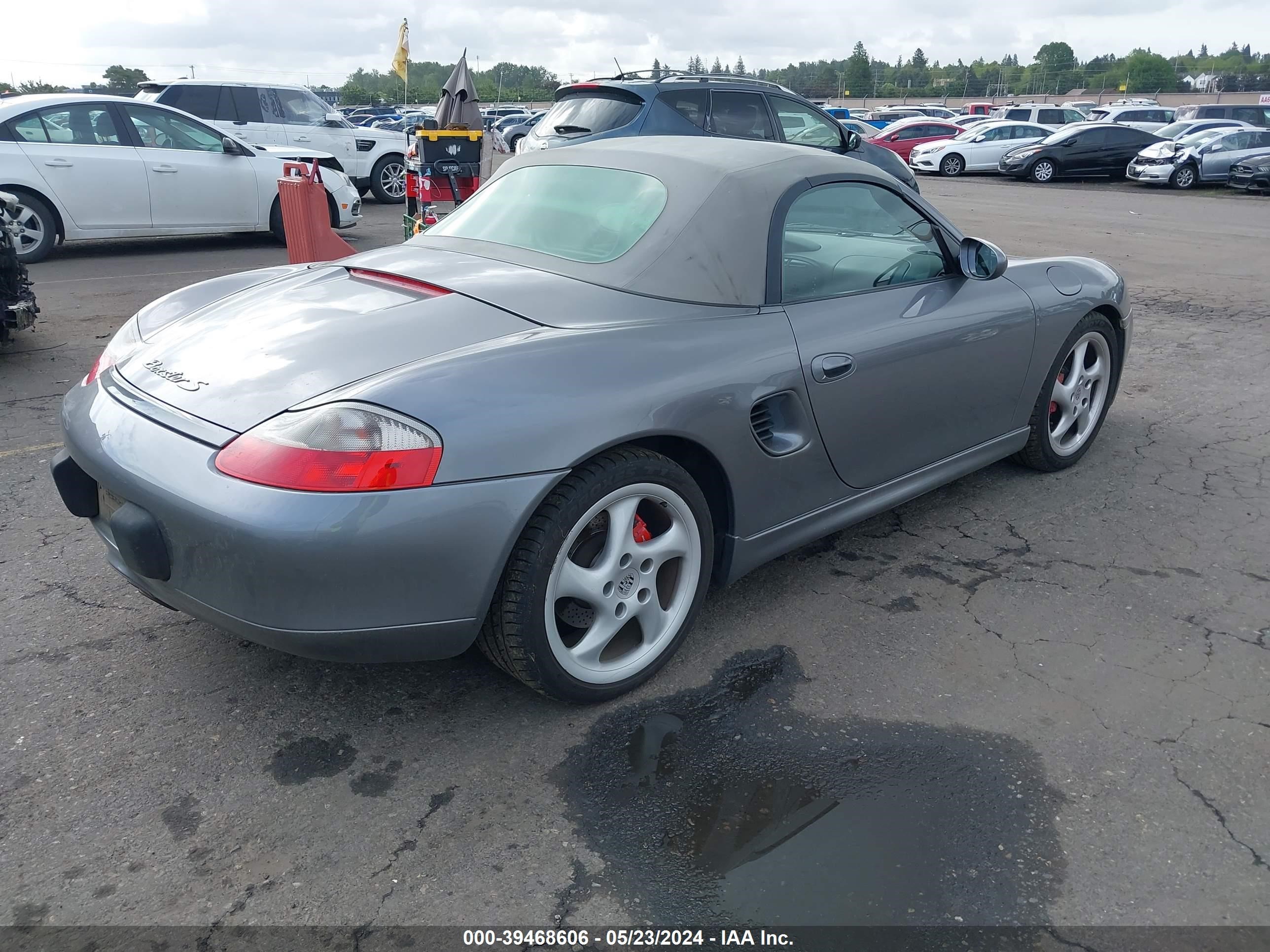 Photo 3 VIN: WP0CB29801U660979 - PORSCHE BOXSTER 