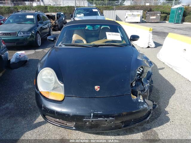 Photo 11 VIN: WP0CB2980YU662418 - PORSCHE BOXSTER 