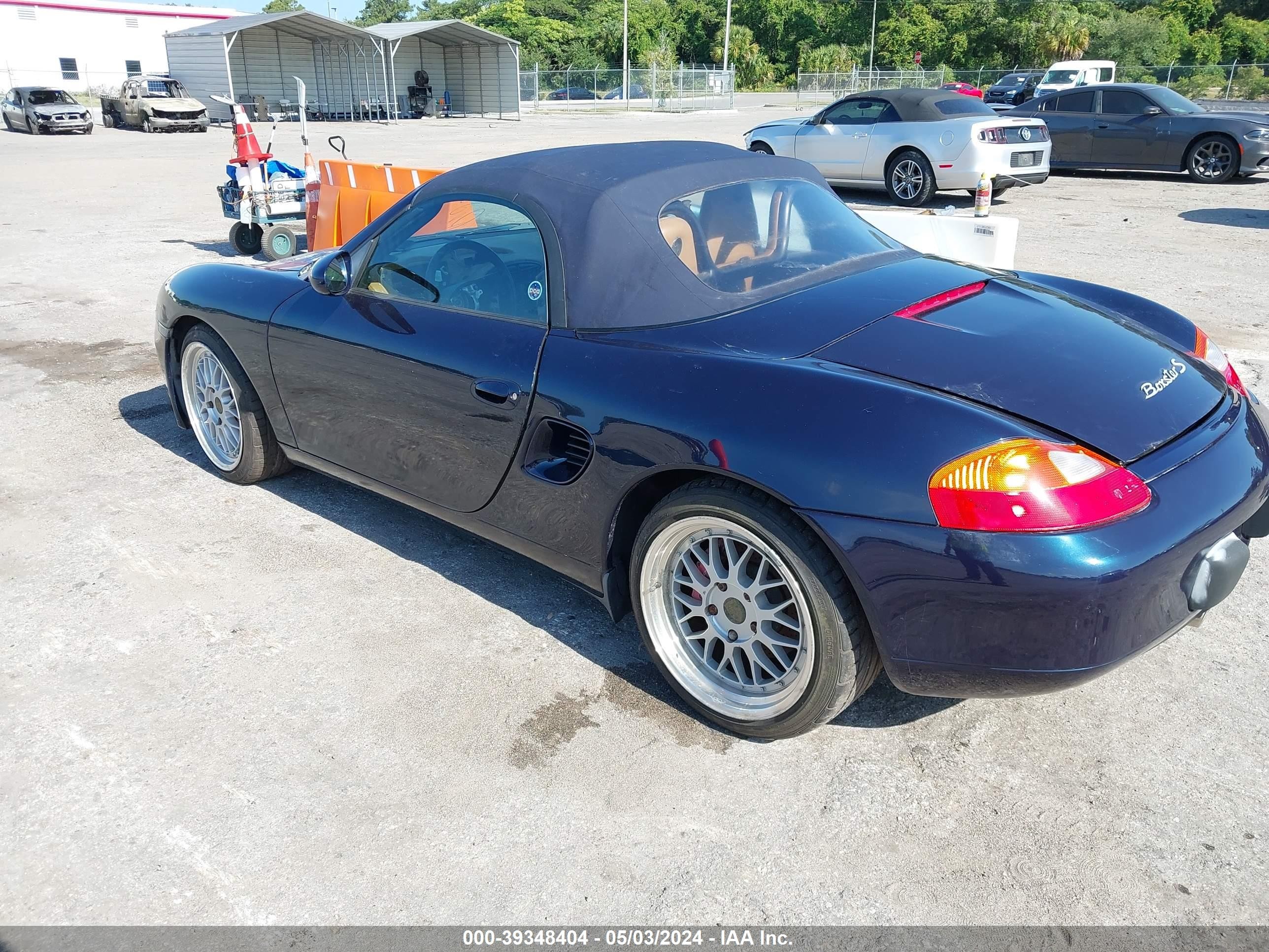 Photo 2 VIN: WP0CB2987YU661492 - PORSCHE BOXSTER 