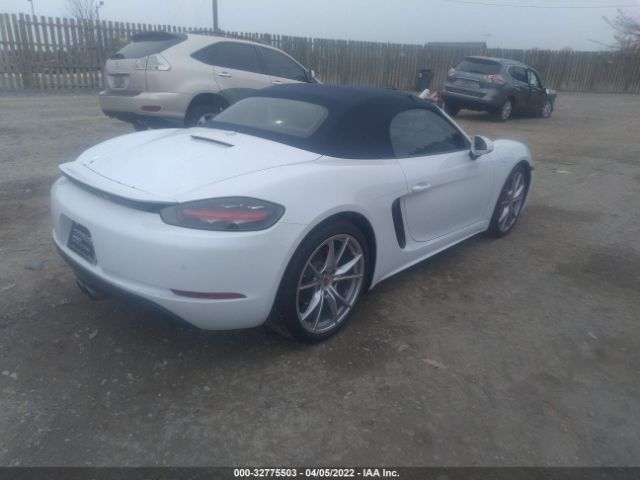 Photo 3 VIN: WP0CB2A87KS228530 - PORSCHE 718 BOXSTER 