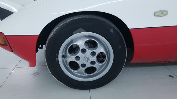 Photo 33 VIN: WP0ZZZ92ZJN401091 - PORSCHE 924 