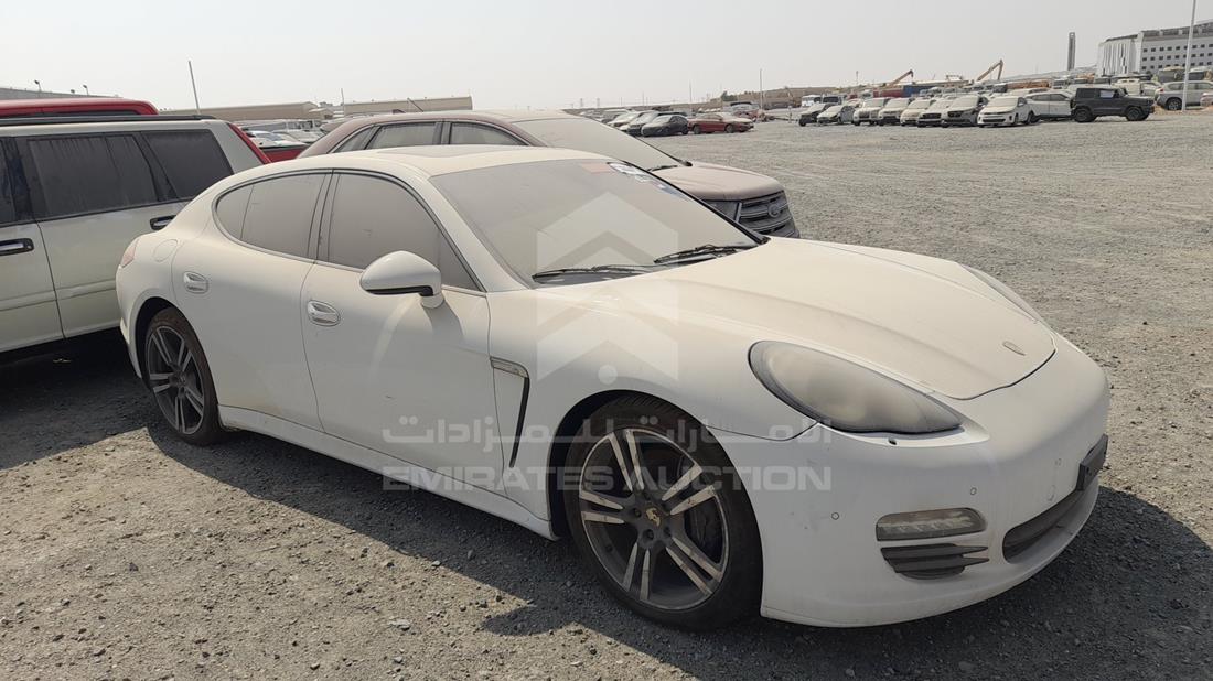 Photo 9 VIN: WP0ZZZ97ZDL000801 - PORSCHE PANAMERA 