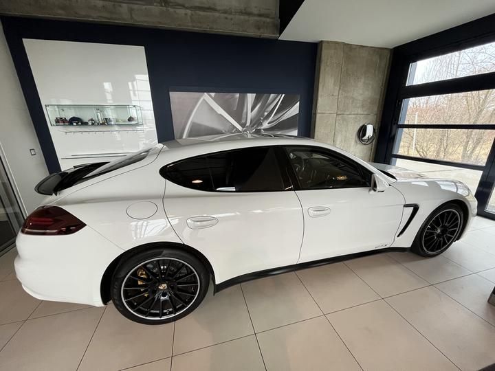 Photo 2 VIN: WP0ZZZ97ZFL080986 - PORSCHE PANAMERA COUPE 