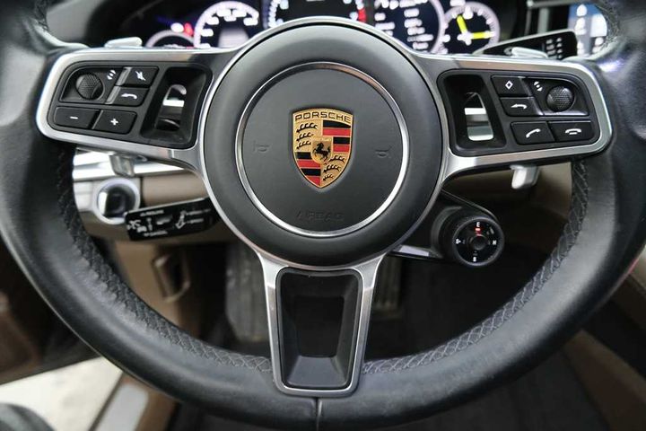 Photo 32 VIN: WP0ZZZ97ZHL116017 - PORSCHE PANAMERA 