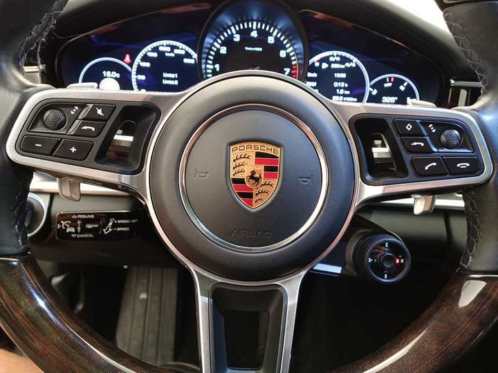 Photo 30 VIN: WP0ZZZ97ZHL116216 - PORSCHE PANAMERA 