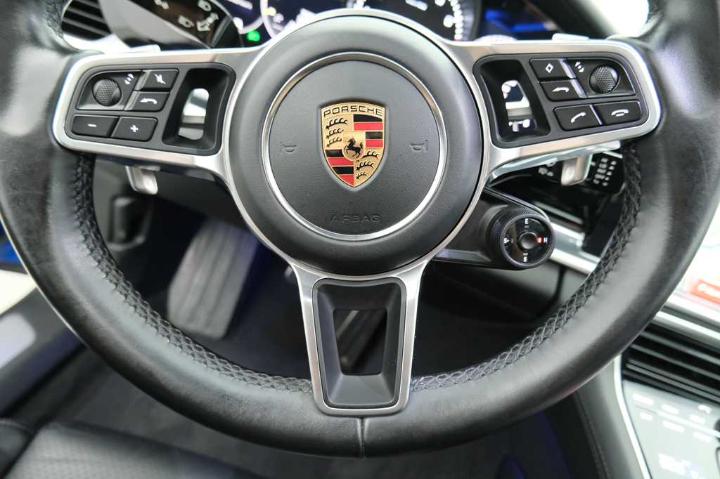 Photo 16 VIN: WP0ZZZ97ZJL127565 - PORSCHE PANAMERA 