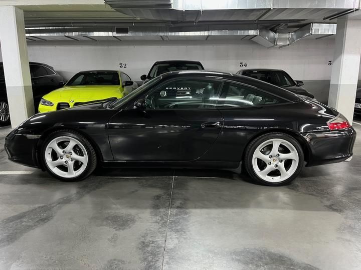 Photo 1 VIN: WP0ZZZ99Z4S630211 - PORSCHE 911 CARRERA TARGA COUPE 