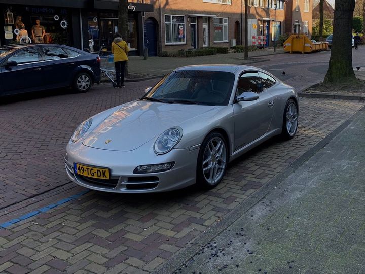 Photo 0 VIN: WP0ZZZ99Z7S700185 - PORSCHE 911 