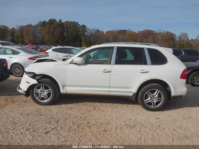 Photo 13 VIN: WP1AA29P38LA20457 - PORSCHE CAYENNE 