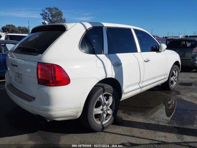 Photo 3 VIN: WP1AA29P46LA26846 - PORSCHE CAYENNE 