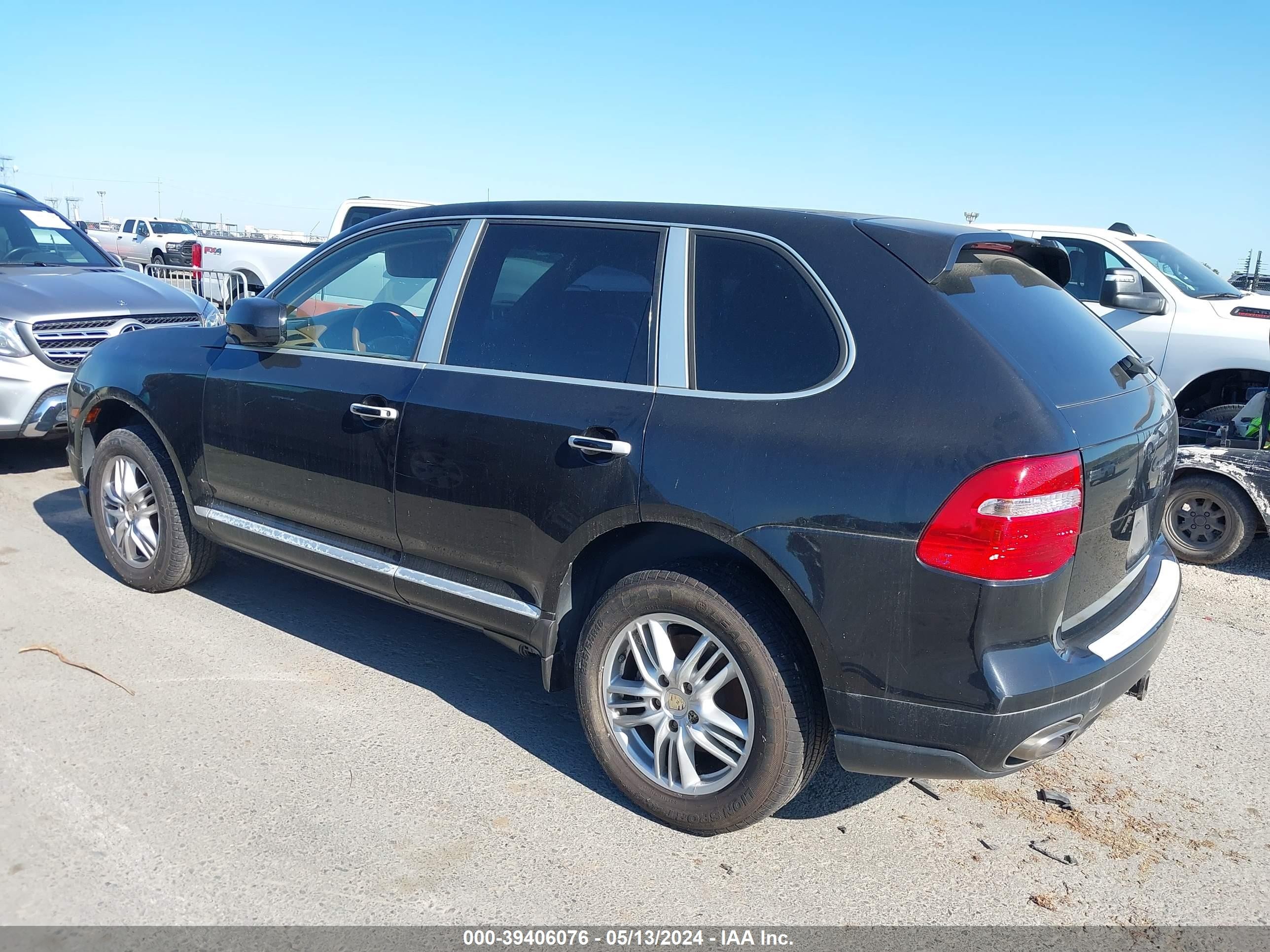 Photo 2 VIN: WP1AA29P49LA02826 - PORSCHE CAYENNE 