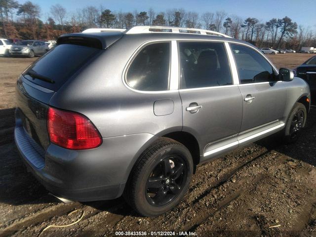 Photo 3 VIN: WP1AA29P54LA23998 - PORSCHE CAYENNE 