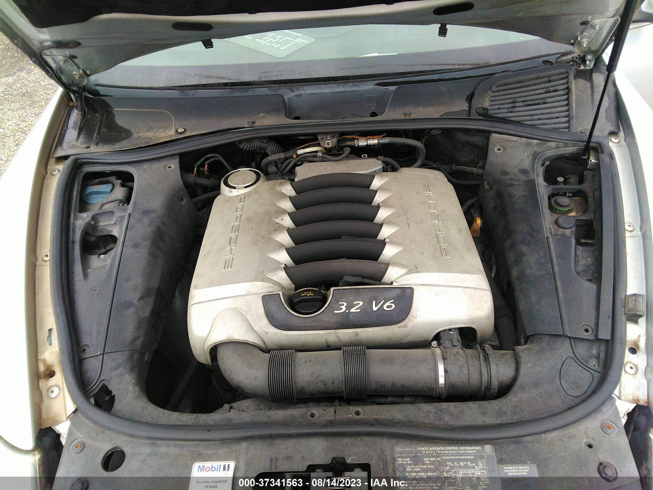 Photo 9 VIN: WP1AA29P84LA24319 - PORSCHE CAYENNE 