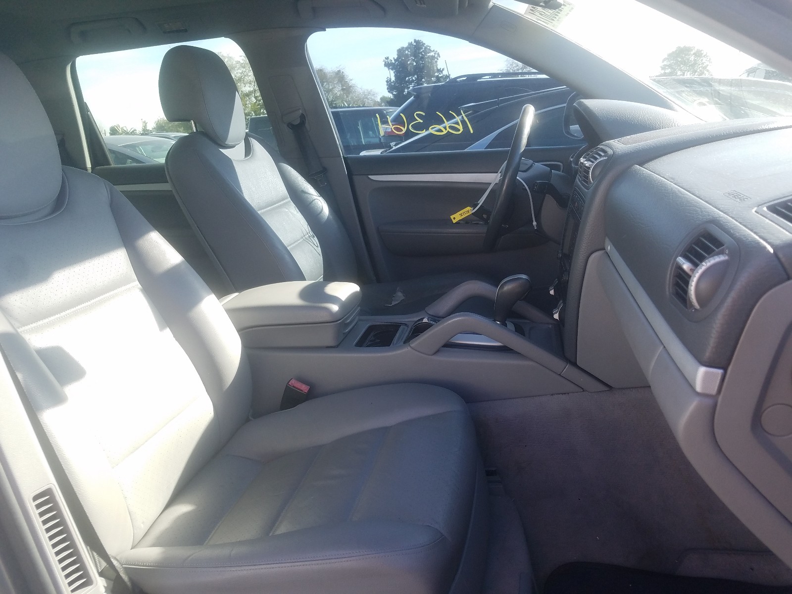 Photo 4 VIN: WP1AA29P85LA23236 - PORSCHE CAYENNE 