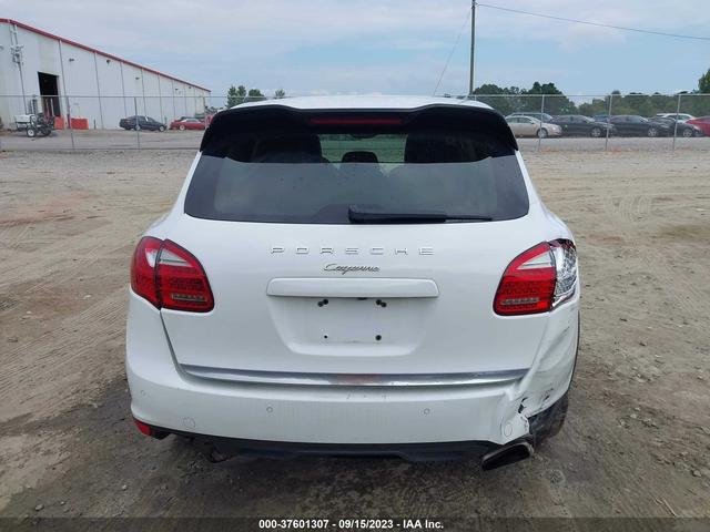 Photo 15 VIN: WP1AA2A20CLA08095 - PORSCHE CAYENNE 