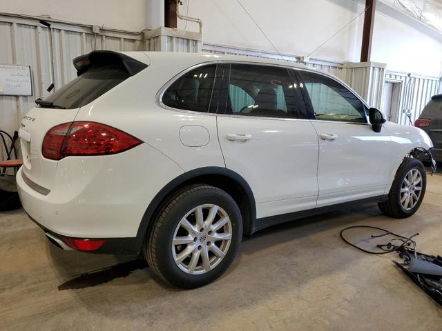 Photo 2 VIN: WP1AA2A20DLA06221 - PORSCHE CAYENNE 