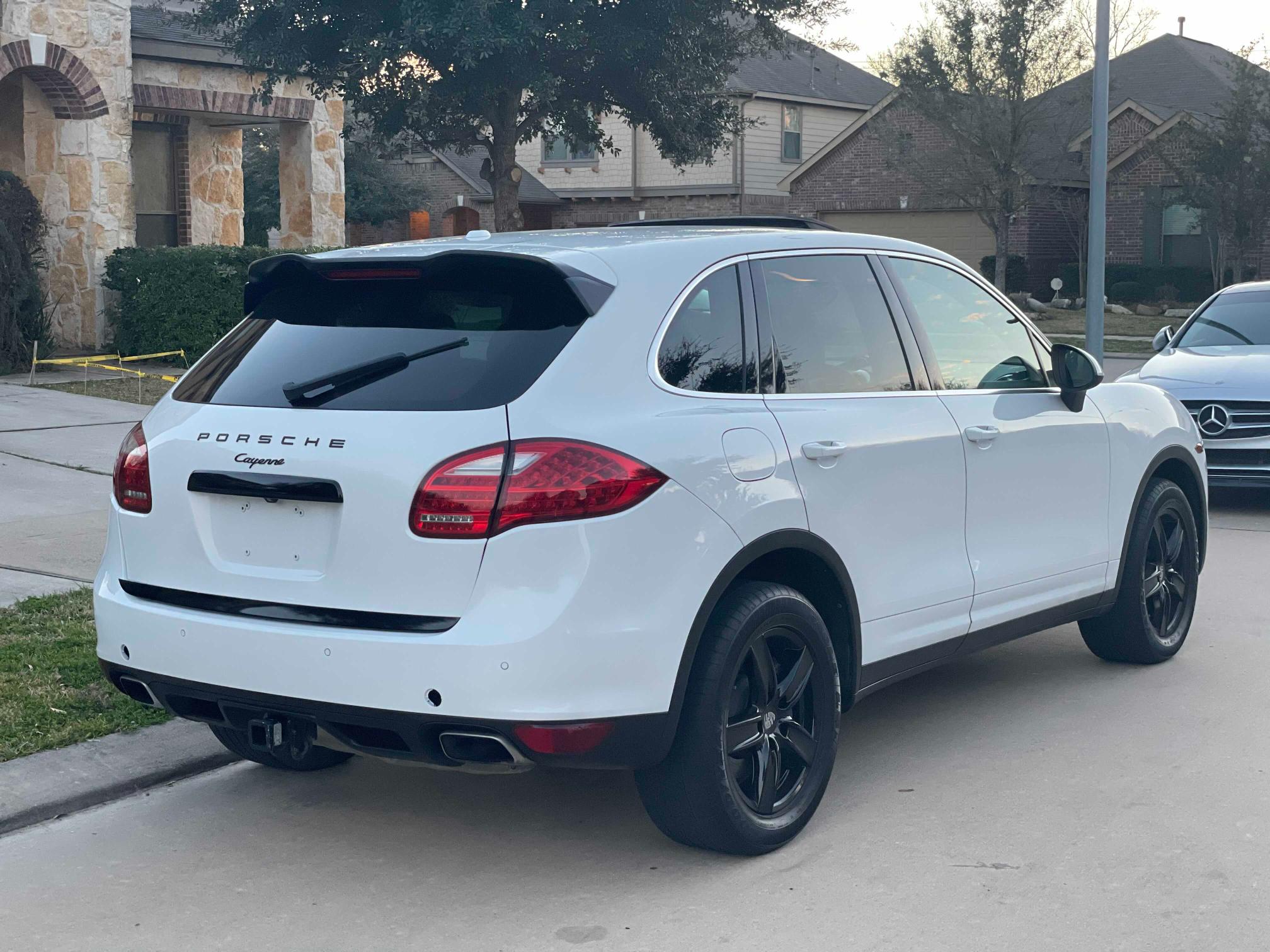 Photo 3 VIN: WP1AA2A20ELA96312 - PORSCHE CAYENNE 