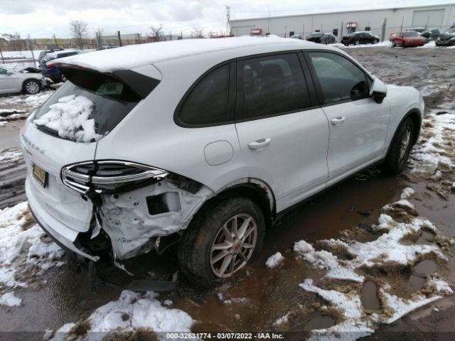 Photo 3 VIN: WP1AA2A20GKA12515 - PORSCHE CAYENNE 