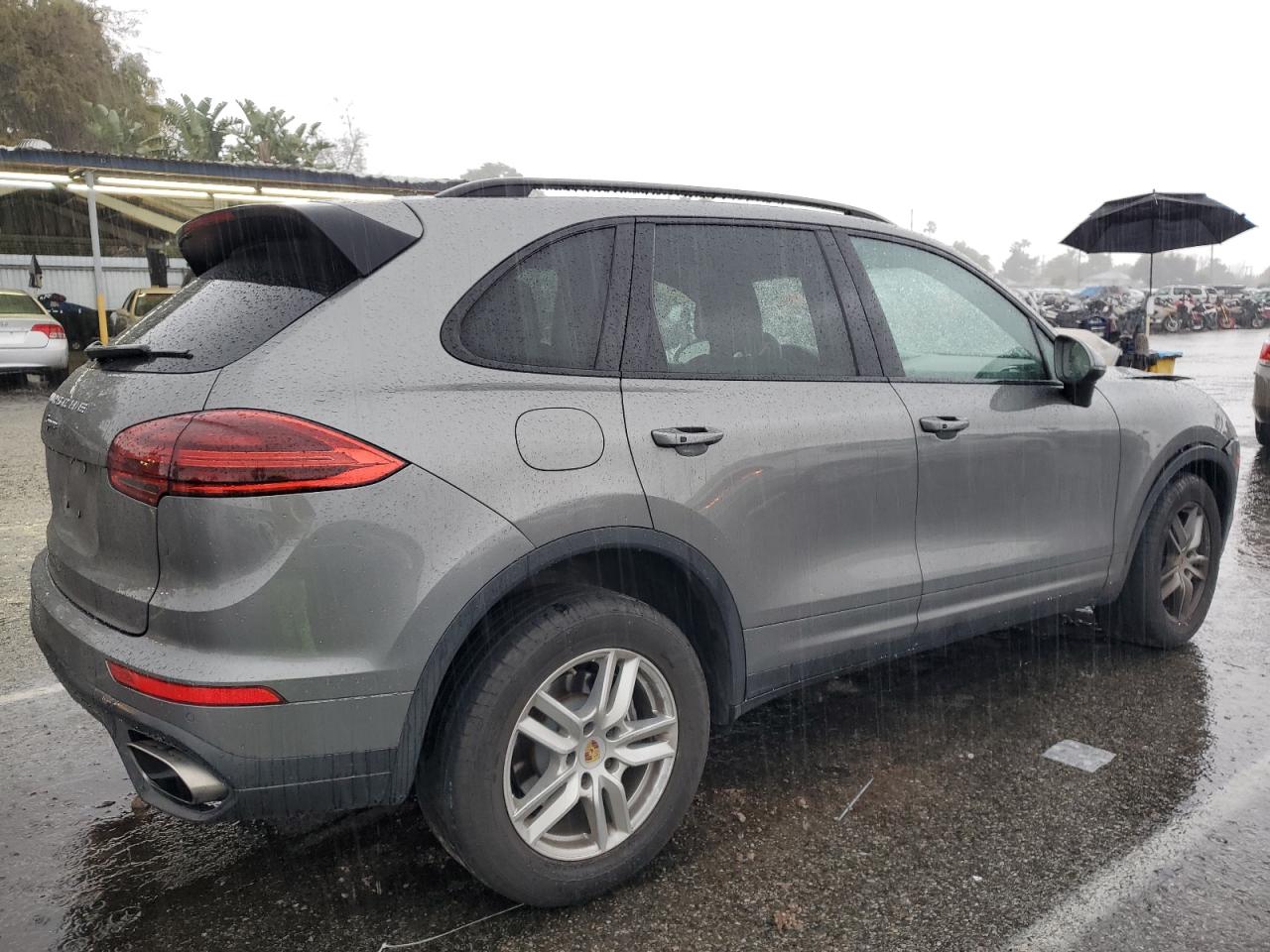 Photo 2 VIN: WP1AA2A20GKA14071 - PORSCHE CAYENNE 