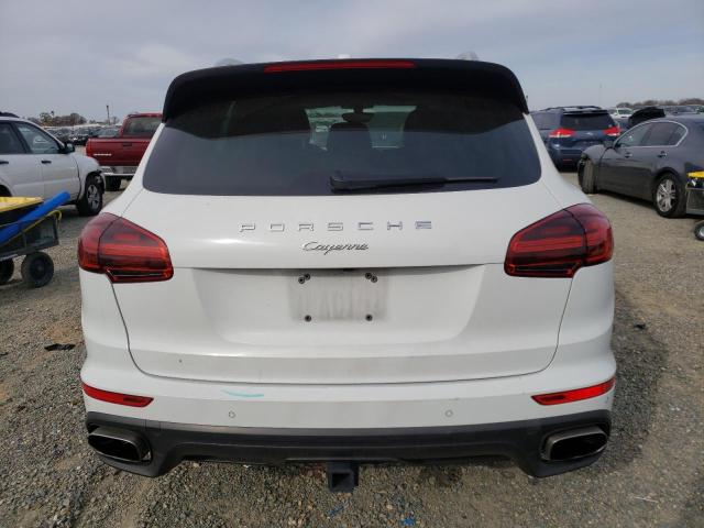 Photo 5 VIN: WP1AA2A20GLA10807 - PORSCHE CAYENNE 