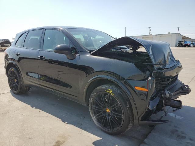 Photo 3 VIN: WP1AA2A20HKA90875 - PORSCHE CAYENNE 