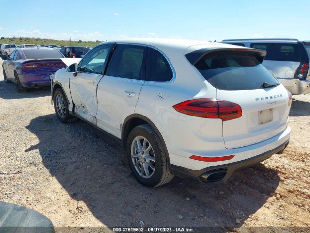 Photo 2 VIN: WP1AA2A20HKA92058 - PORSCHE CAYENNE 