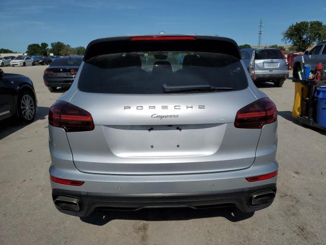 Photo 5 VIN: WP1AA2A20JKA01666 - PORSCHE CAYENNE 