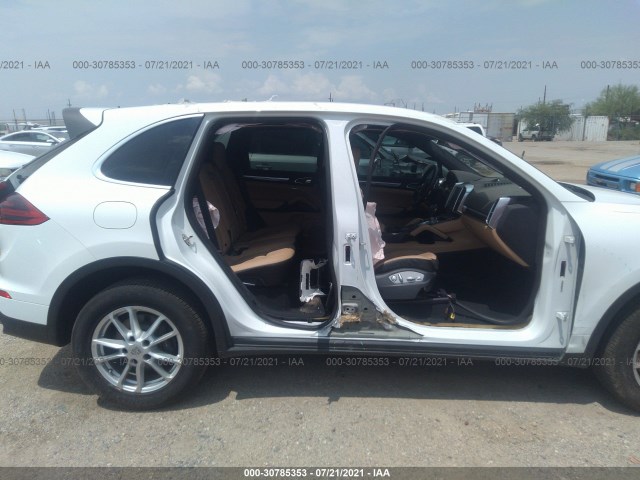 Photo 5 VIN: WP1AA2A20JKA07645 - PORSCHE CAYENNE 