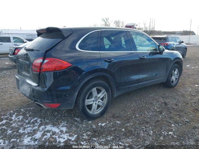 Photo 3 VIN: WP1AA2A21CLA06615 - PORSCHE CAYENNE 