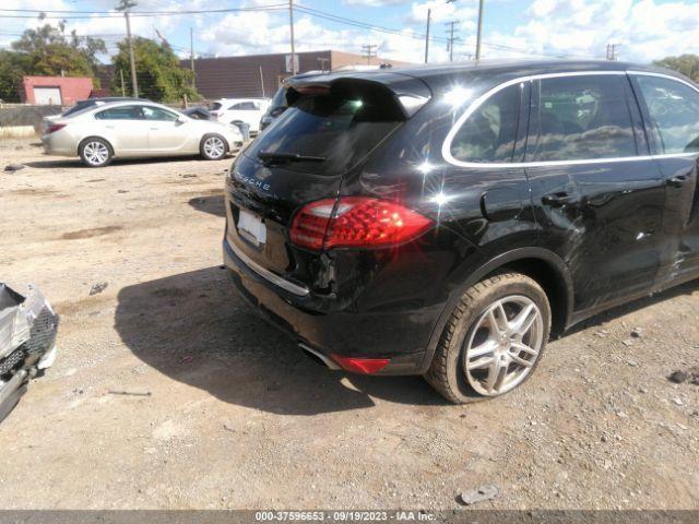 Photo 3 VIN: WP1AA2A21CLA08560 - PORSCHE CAYENNE 