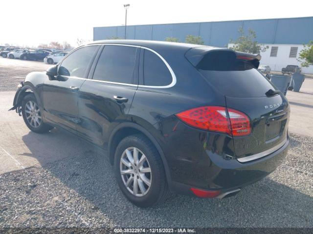 Photo 2 VIN: WP1AA2A21CLA09725 - PORSCHE CAYENNE 