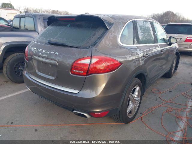 Photo 3 VIN: WP1AA2A21ELA91832 - PORSCHE CAYENNE 