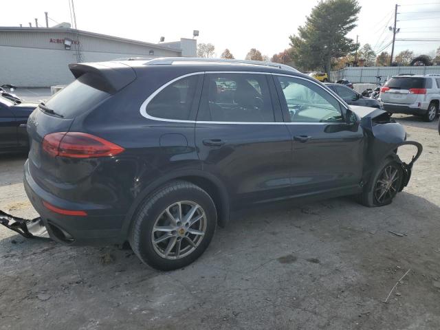 Photo 2 VIN: WP1AA2A21GKA15553 - PORSCHE CAYENNE 