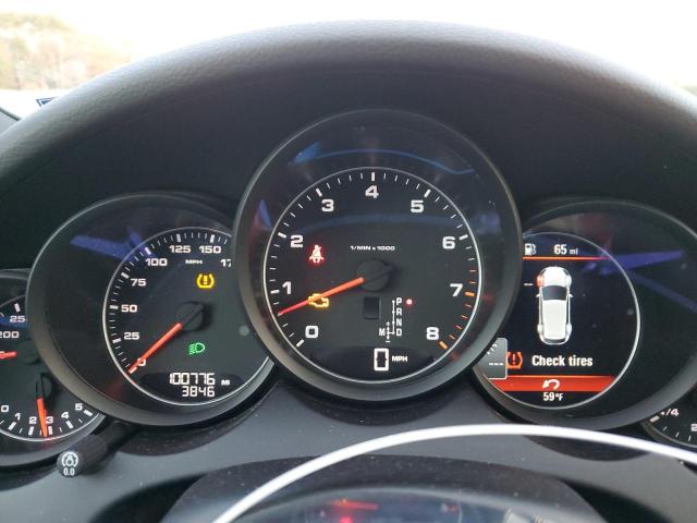 Photo 8 VIN: WP1AA2A21GLA08807 - PORSCHE CAYENNE 