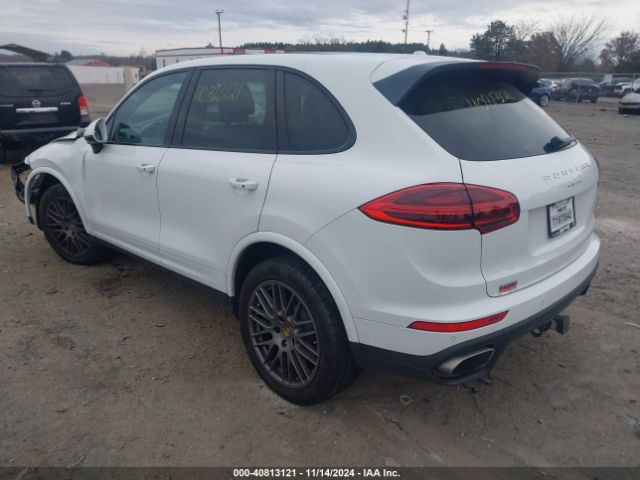 Photo 2 VIN: WP1AA2A21JKA00784 - PORSCHE CAYENNE 