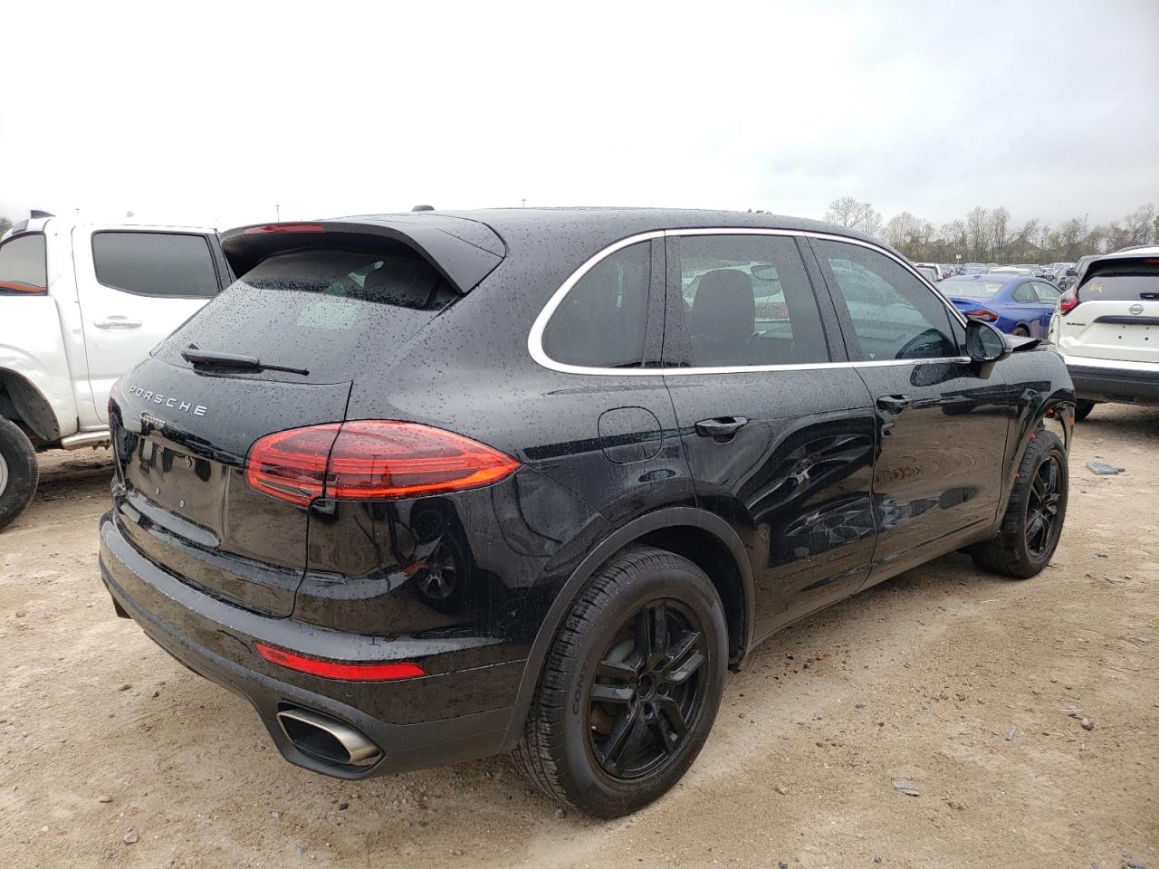 Photo 3 VIN: WP1AA2A21JKA02860 - PORSCHE CAYENNE 