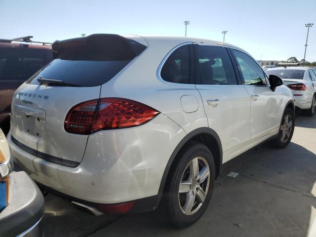 Photo 3 VIN: WP1AA2A22CLA01830 - PORSCHE CAYENNE 