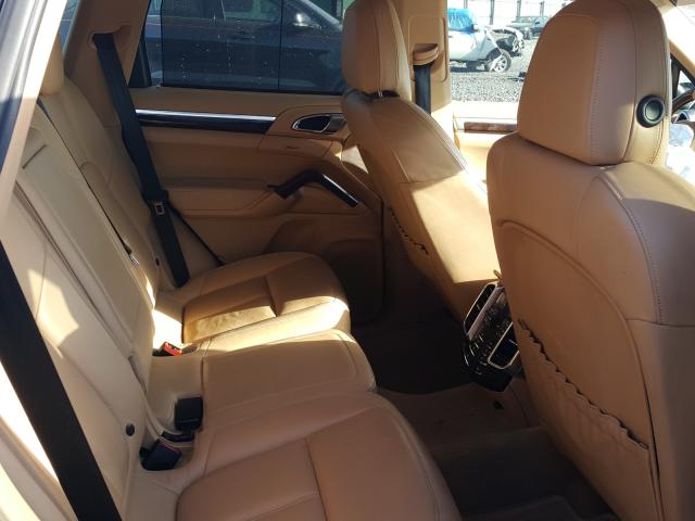 Photo 5 VIN: WP1AA2A22CLA04498 - PORSCHE CAYENNE 