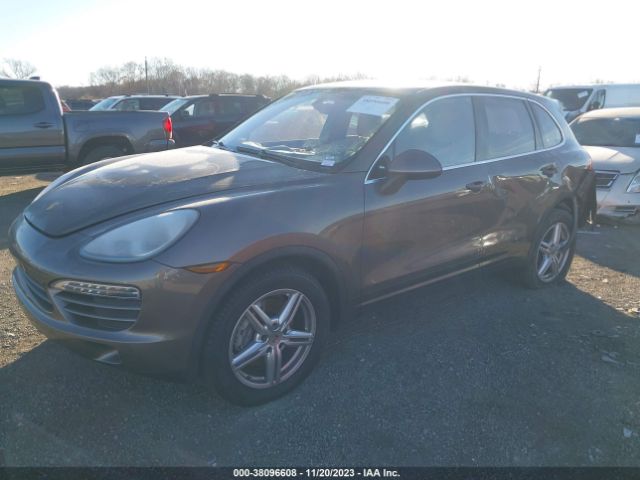 Photo 1 VIN: WP1AA2A22CLA05330 - PORSCHE CAYENNE 