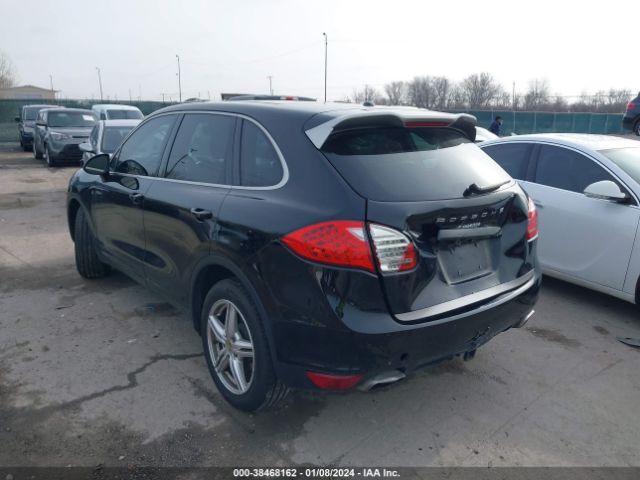 Photo 2 VIN: WP1AA2A22ELA90897 - PORSCHE CAYENNE 